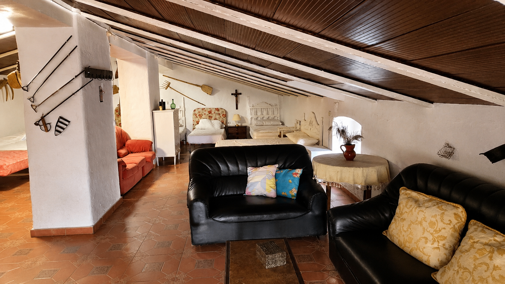 CERRO BUREJO — Interiores 5